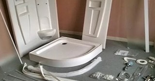 Установка и монтаж душевых кабин от 4218 руб. в Лянторе - СантехДомЛнт